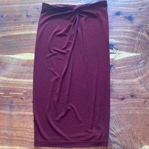 Donna Karan Signature Pencil Skirt